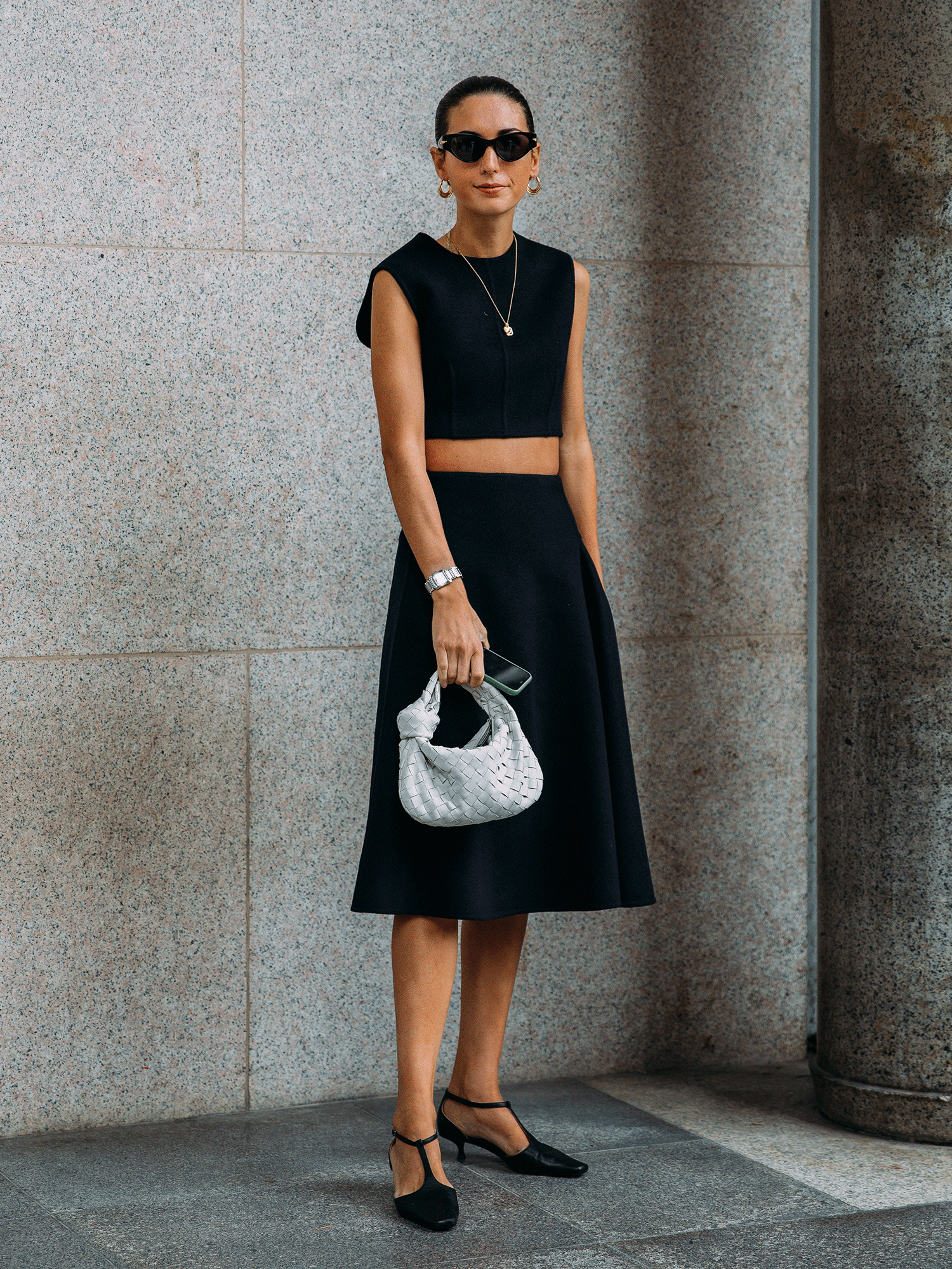 How to wear black in summer