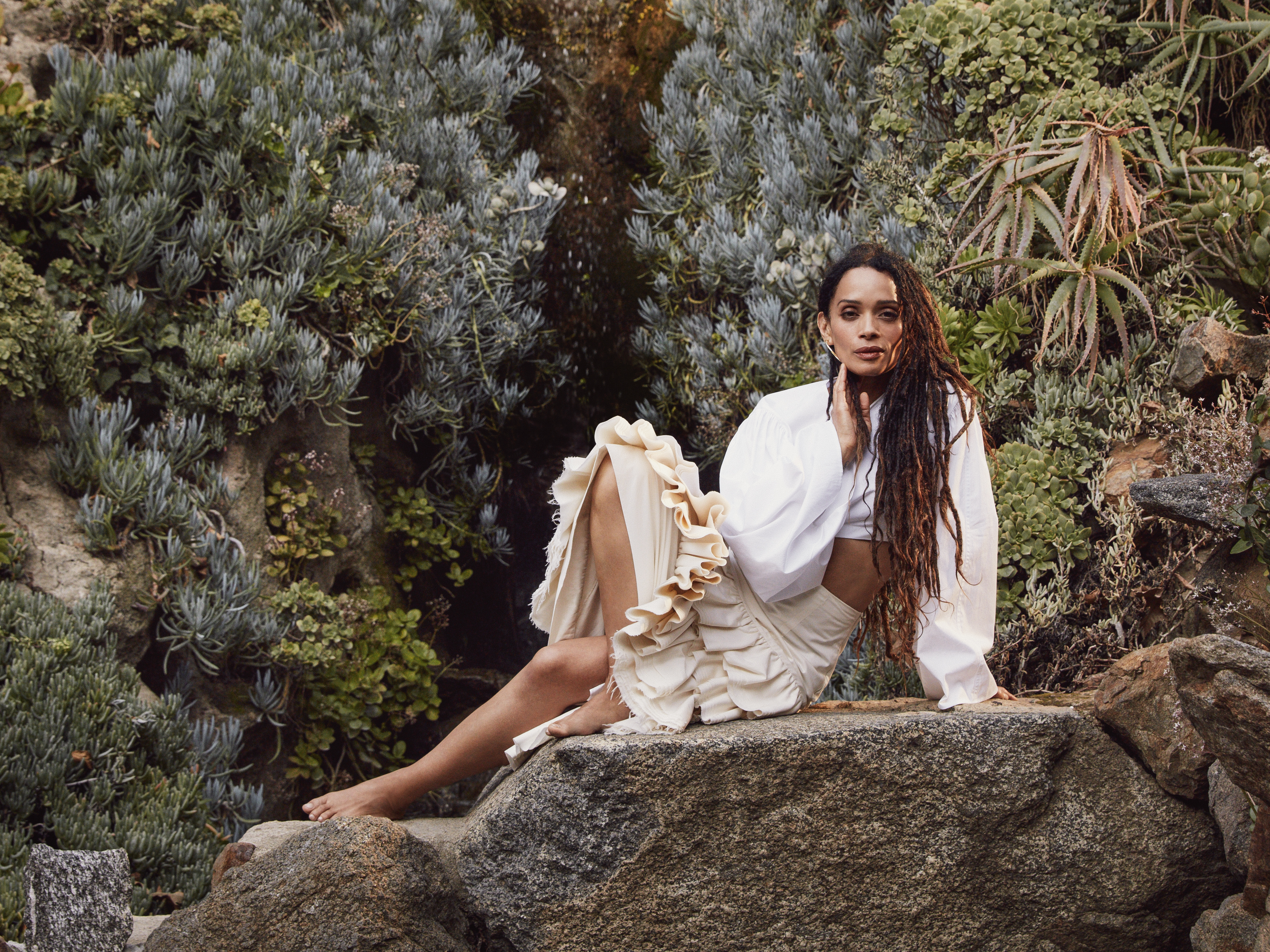 Beautiful Hawaiian Topless - Lisa Bonet On Family, Husband Jason Momoa & Working With ...